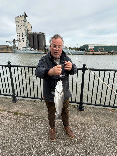 Martin Grossman 3lb 3oz Bass, Lowestoft Asda Carpark, Oct 2024 Long Weekend